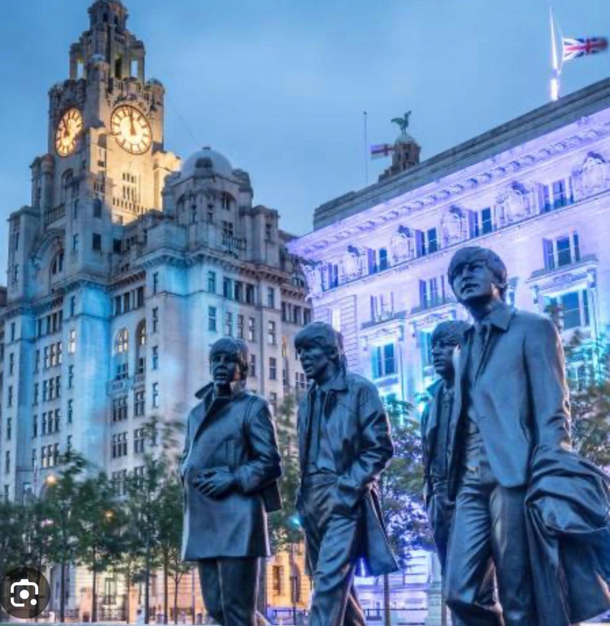 Large Stylish 3 Bedroom City Centre Apartment Free Secure Parking Liverpool Exterior foto